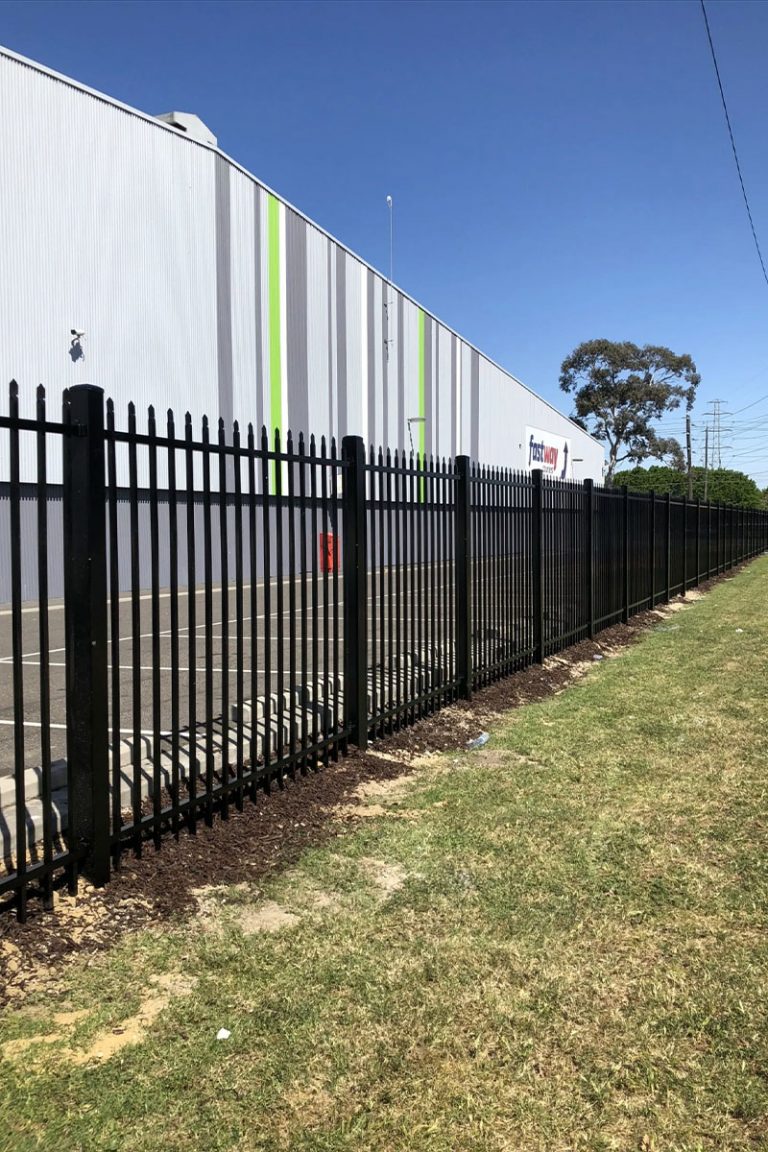 Steel Palisade Fencing Benefits Diamond Fence (Aust) Pty Ltd