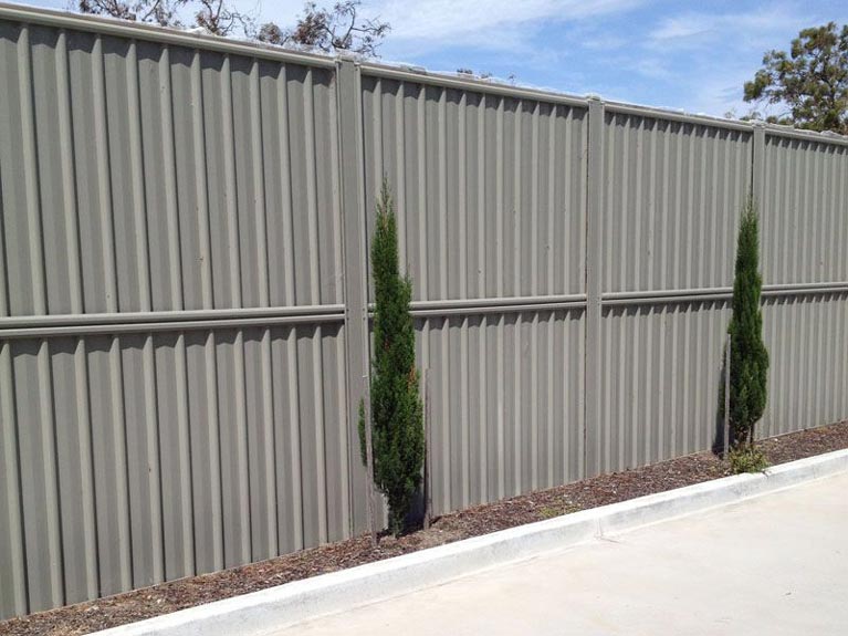 grey colorbond fence Melbourne fencing for bushfire