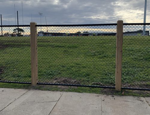 Coastal Fencing in Melbourne: How to Choose Rust & Corrosion-Resistant Fences for Seaside Homes