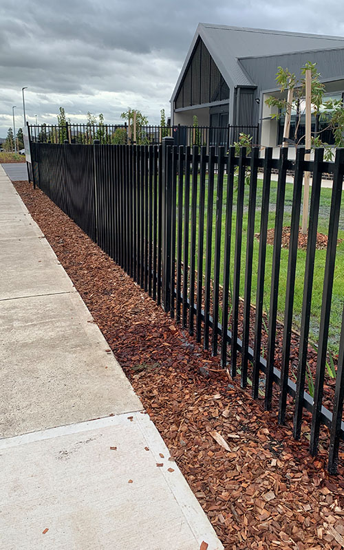 Fencing Contractors Laverton North | Diamond Fencing Melbourne