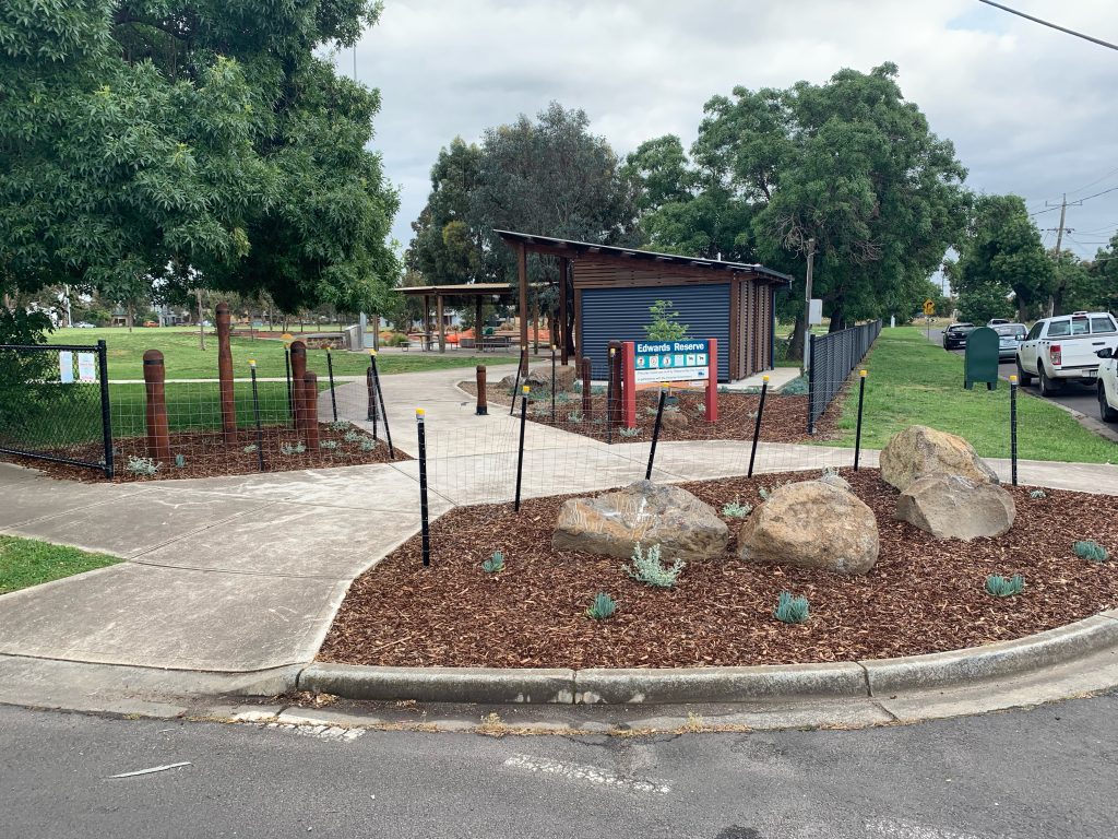 wooden marine bollards in Melbourne