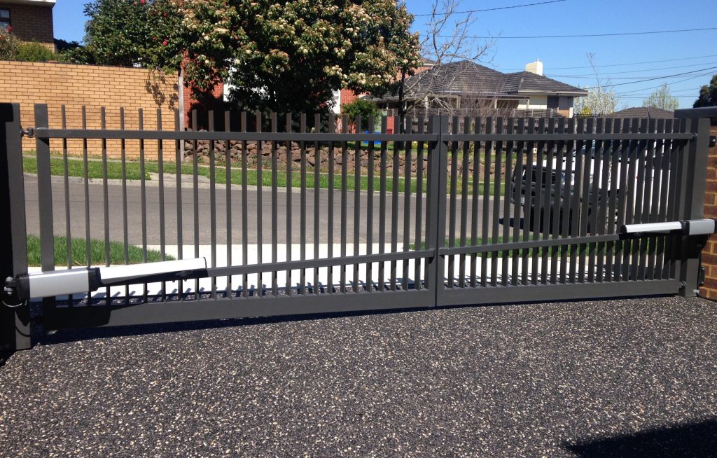 automatic domestic metal gates