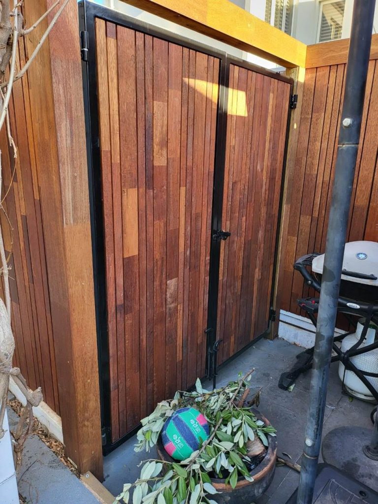 metal gate frames in melbourne